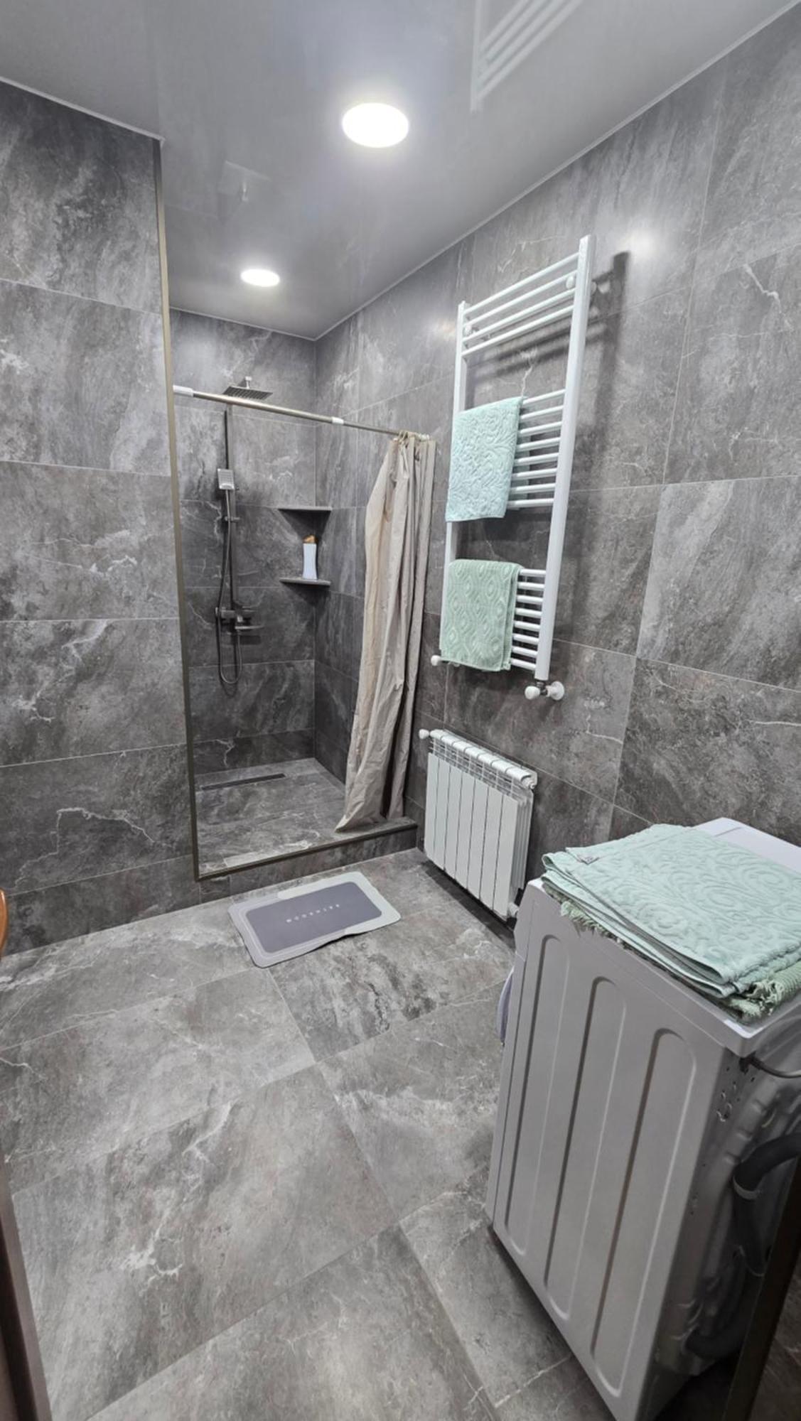 Khorgo Hotel Gori Ruang foto